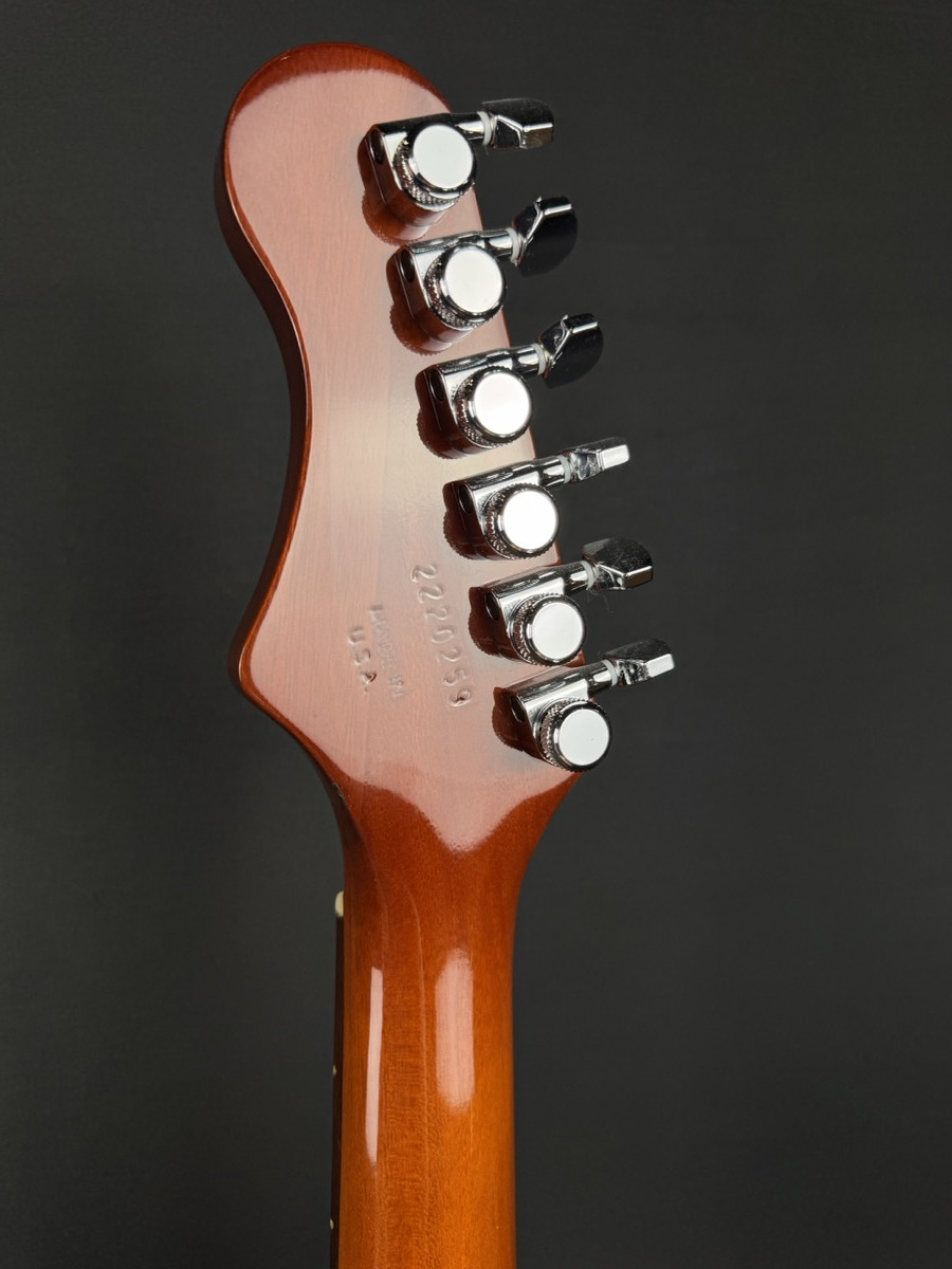 Harmony Harmony Comet Semi-Hollow Guitar, Sunburst, Mono Bag - Guitars