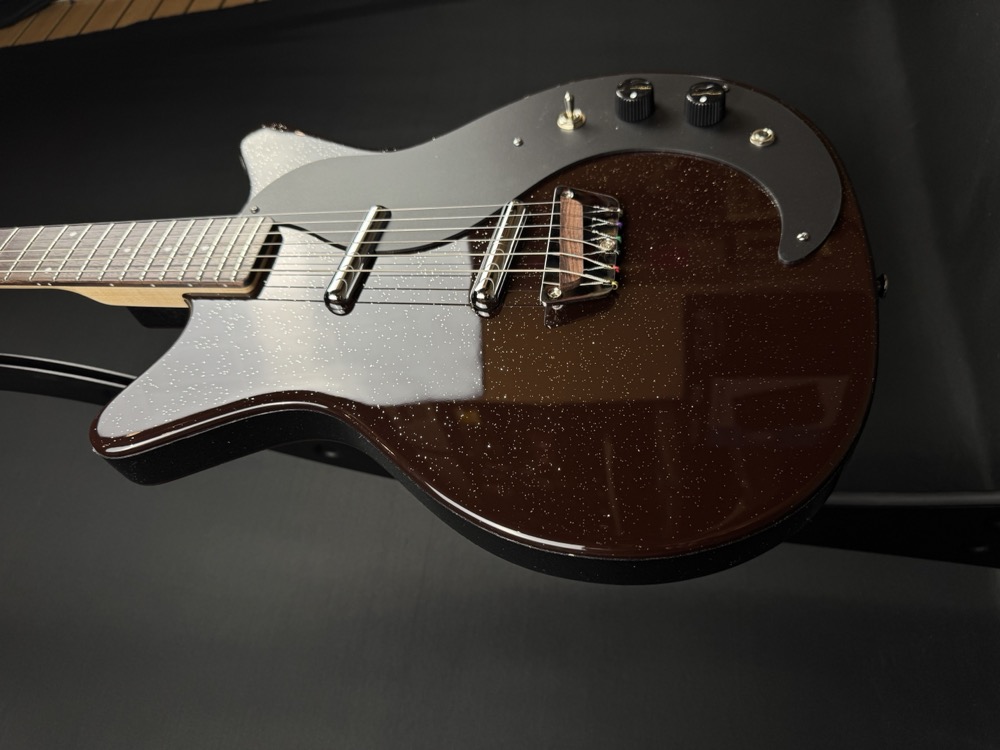 Danelectro Danelectro '59 Glitter - Maroon, Silver - Guitars
