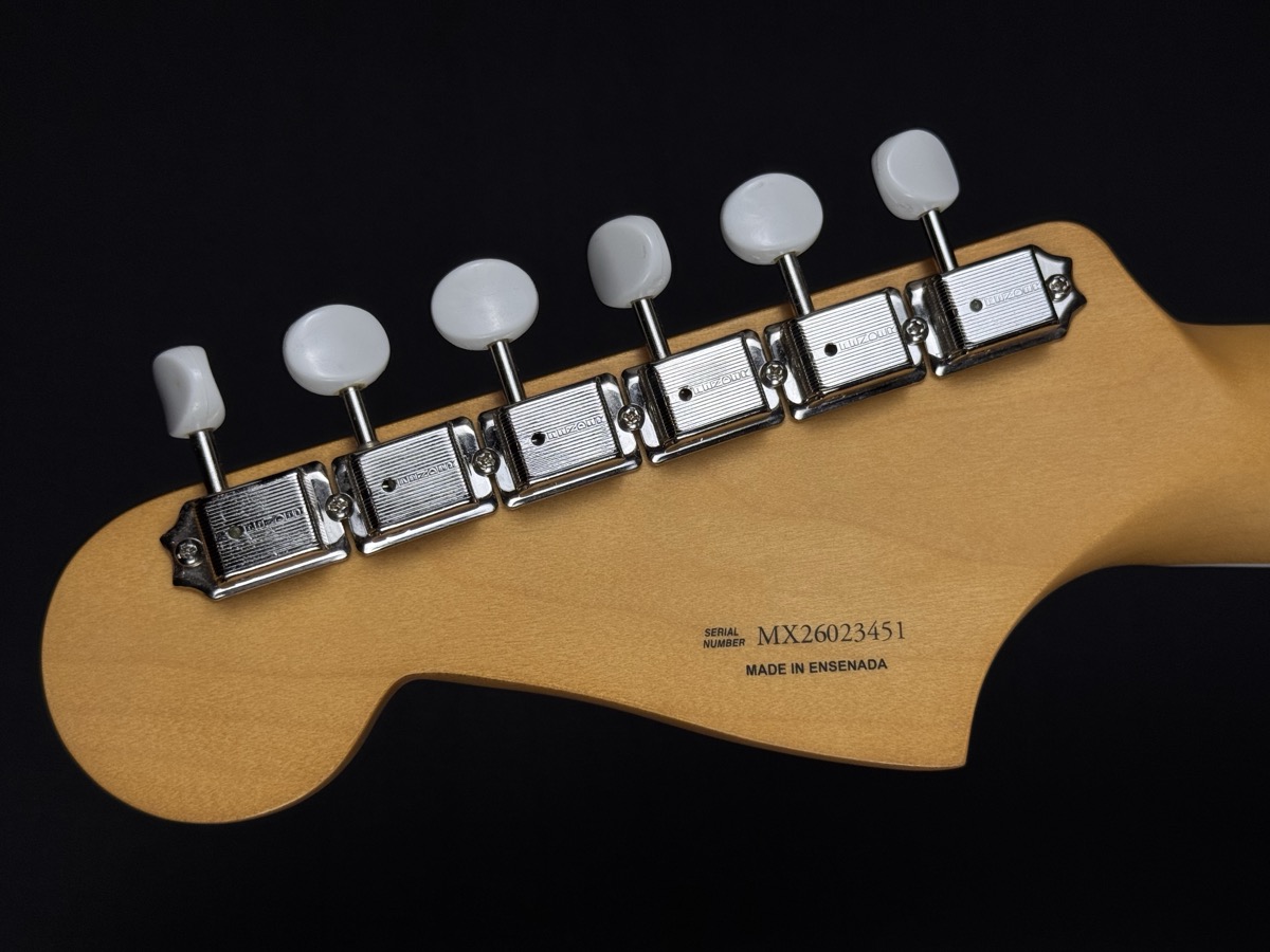 Fender Fender Limited Edition Gold Foil Jazzmaster In Black Sparkle - Guitars