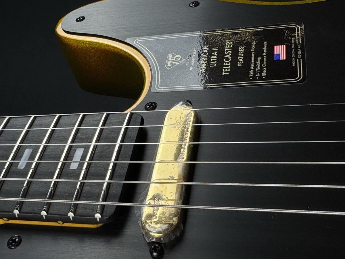 Fender Fender 75th Anniversary American Ultra II Telecaster, Ebony - Liquid Gold - Guitars