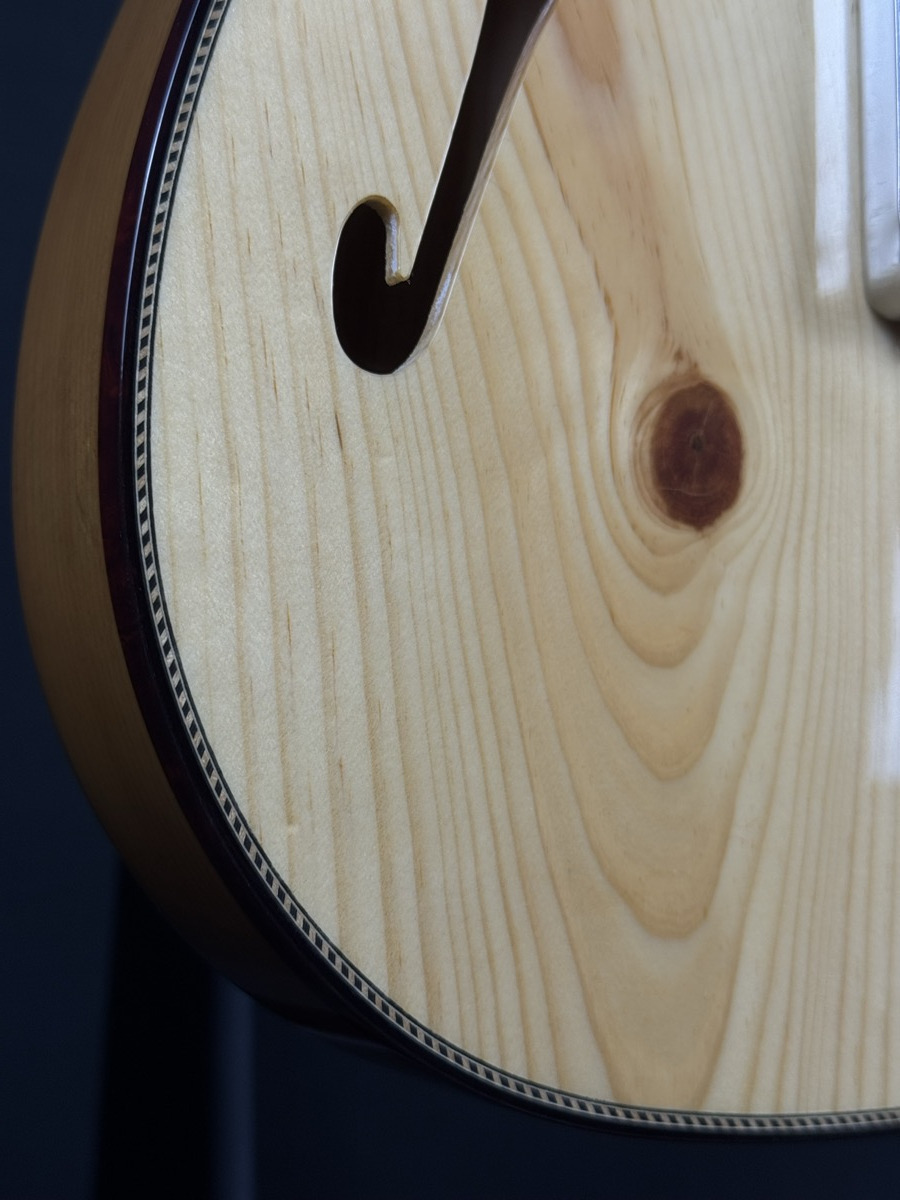 Fender Custom Shop Fender Custom Shop Artisan Knotty Pine Tele Thinline - Aged Natural - Guitars