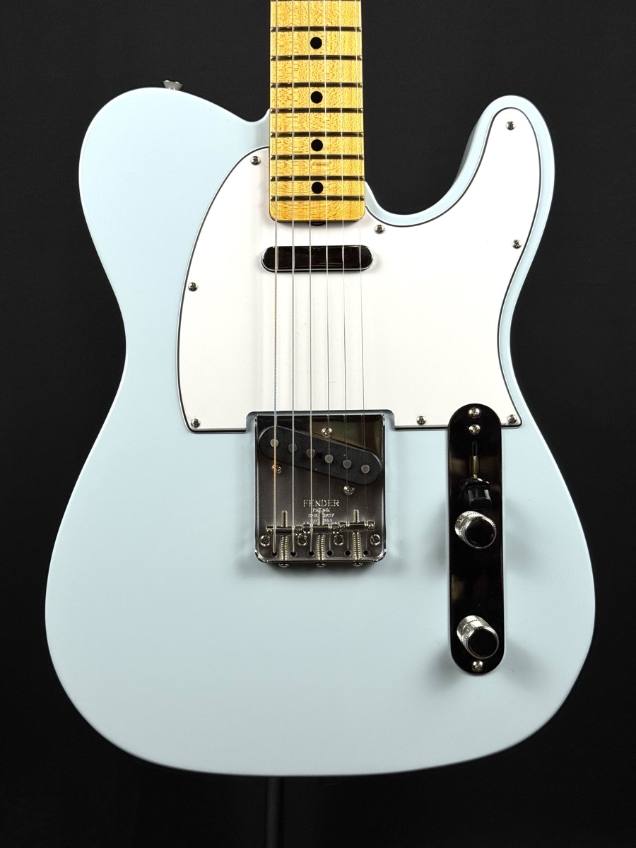 Fender Custom Shop Fender Custom Shop '69 Telecaster, NOS, Sonic Blue - Guitars