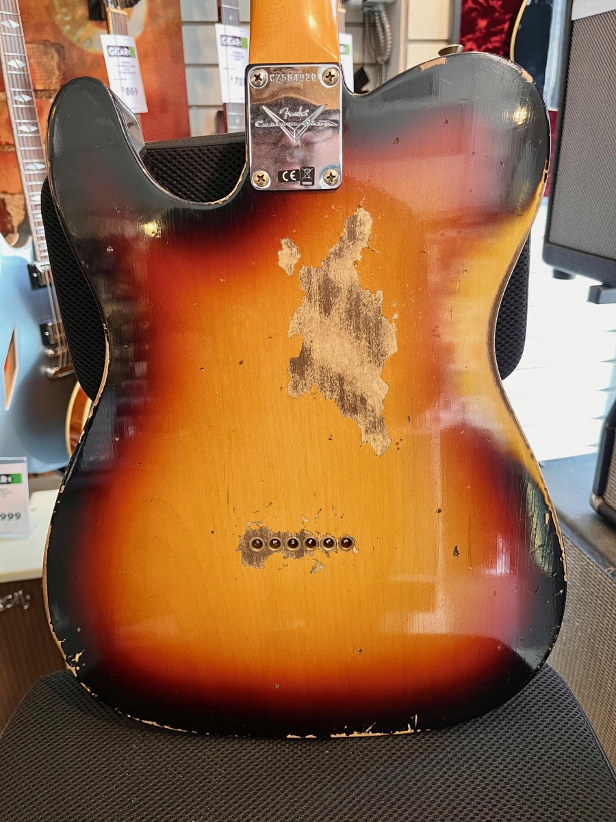 Fender Custom Shop Fender Custom Shop 1961 Telecaster Heavy Relic Faded Aged Bleached 3 Color Burst - Guitars