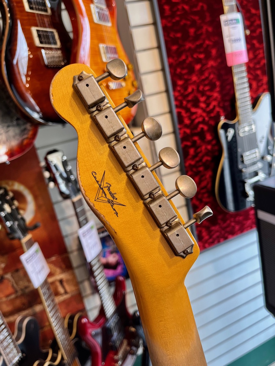 Fender Custom Shop Fender Custom Shop 1961 Telecaster Heavy Relic Faded Aged Bleached 3 Color Burst - Guitars