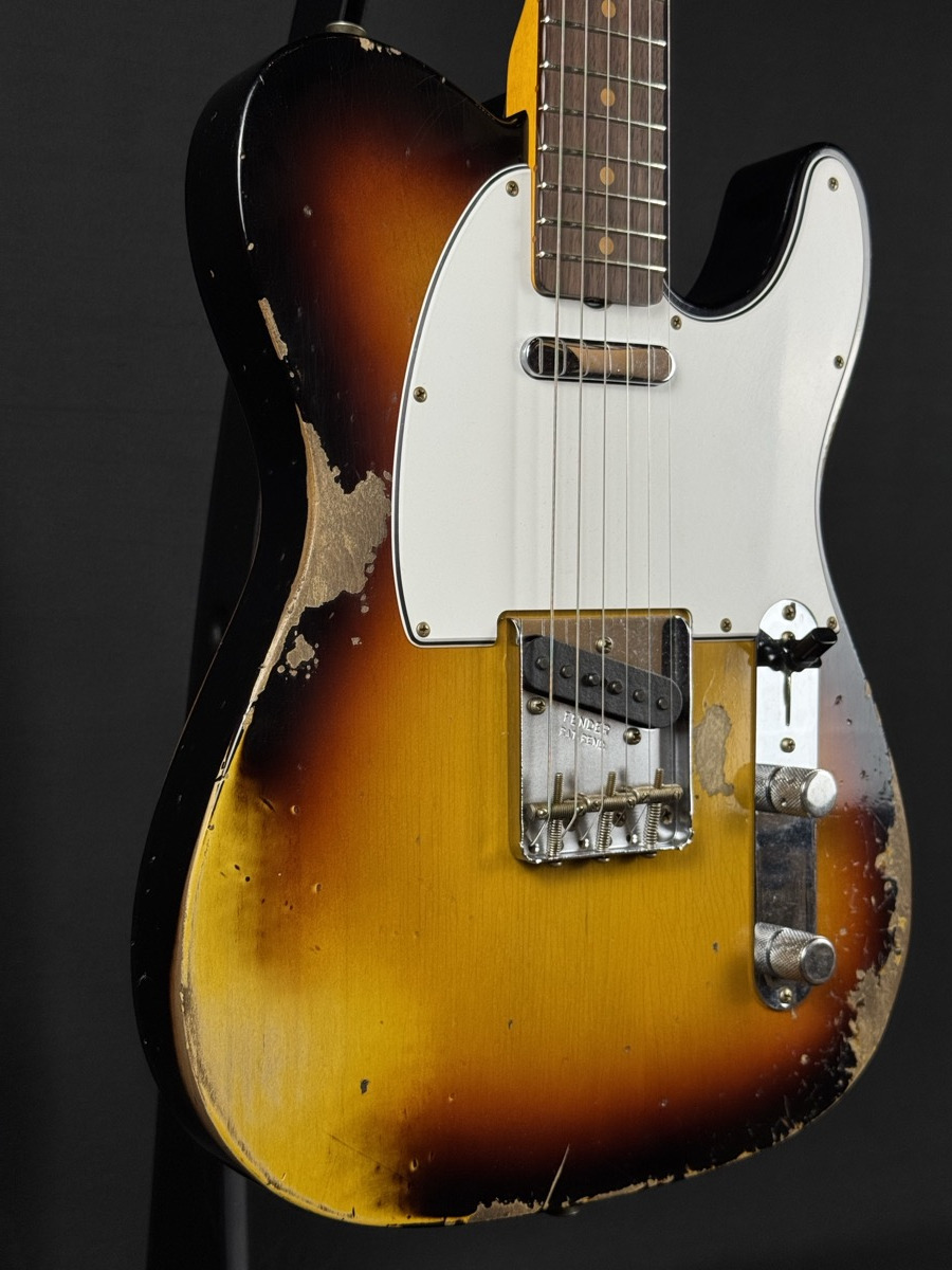 Fender Custom Shop Fender Custom Shop 1961 Telecaster Heavy Relic Faded Aged Bleached 3 Color Burst - Guitars