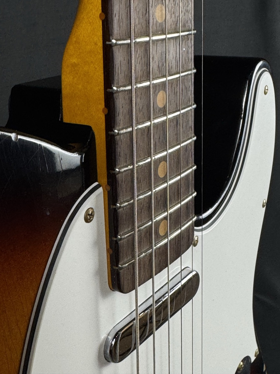 Fender Custom Shop Fender Custom Shop 1961 Telecaster Heavy Relic Faded Aged Bleached 3 Color Burst - Guitars