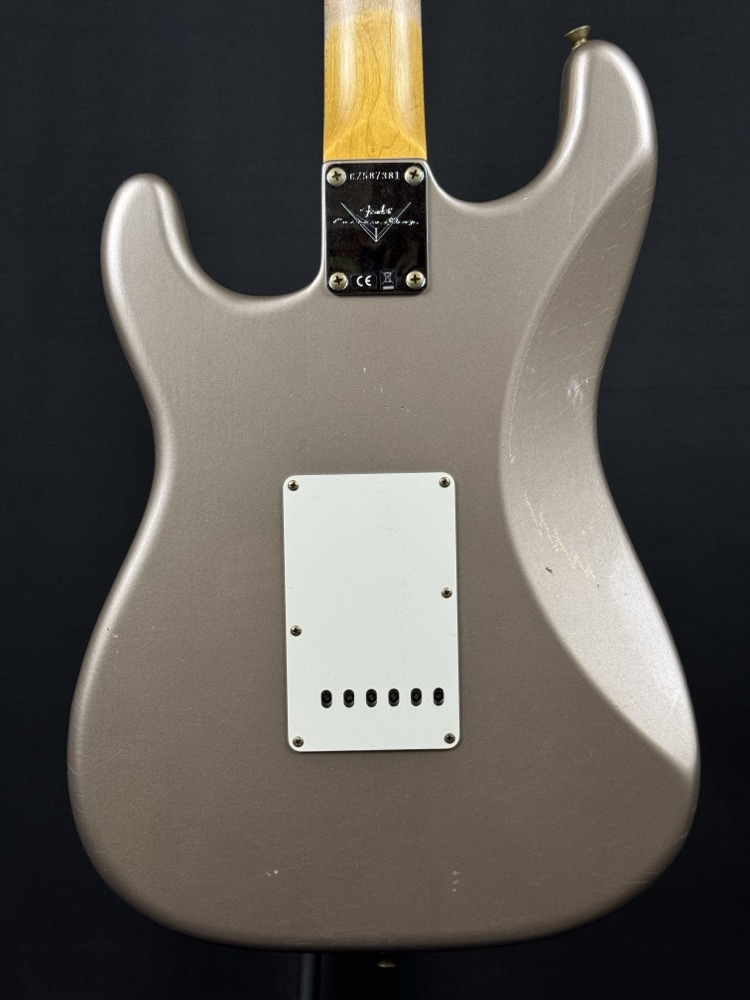 Fender Custom Shop Fender Custom Shop 1969 Strat Journeyman Relic, Faded Shoreline Gold, Maple Neck - Guitars