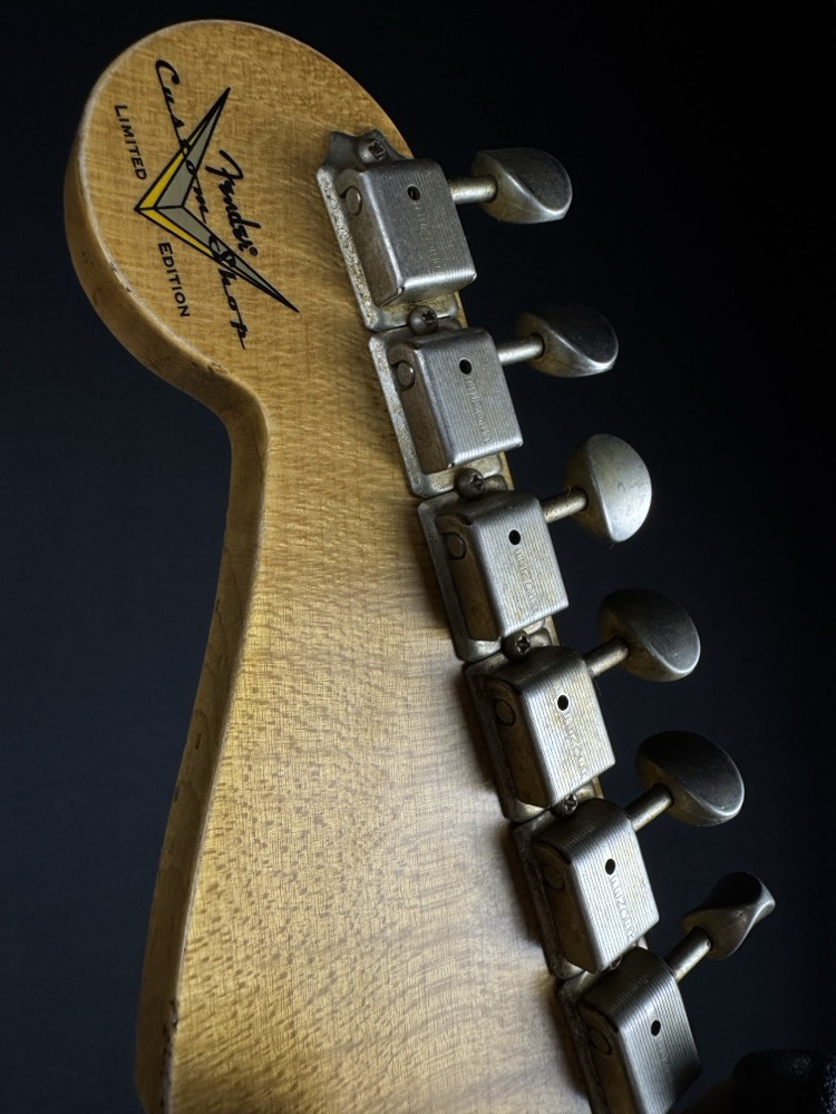 Fender Custom Shop Fender Custom Shop '59 Strat HSS Limited Edition Relic, Daphne Blue Metallic - Guitars