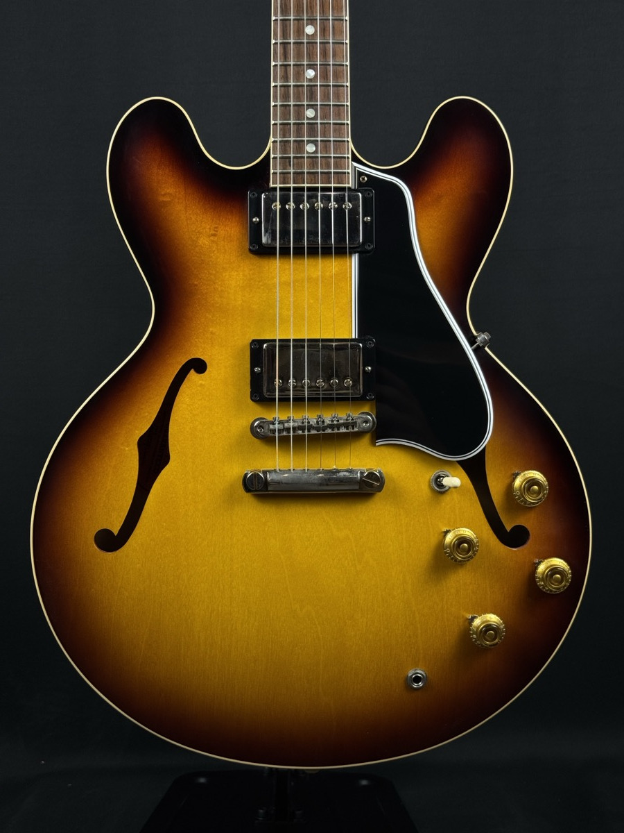 Gibson Custom Shop Gibson Custom Shop 1959 ES-335 Reissue VOS In Vintage Burst - Guitars