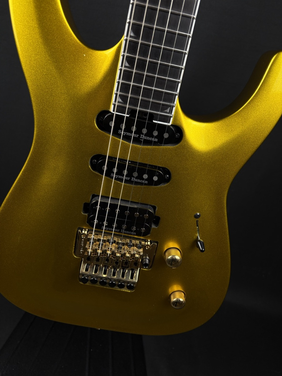 Jackson Jackson Pro Plus Series Soloist SLA3 In Gold Bullion - Guitars