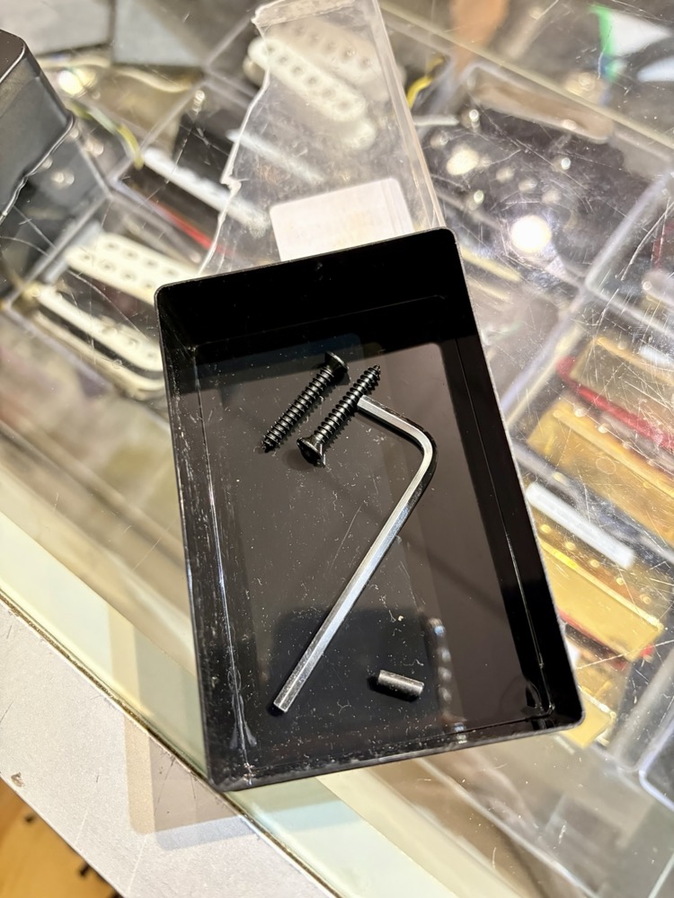 Schaller Schaller Sure Claw - Cracked Box - Guitars