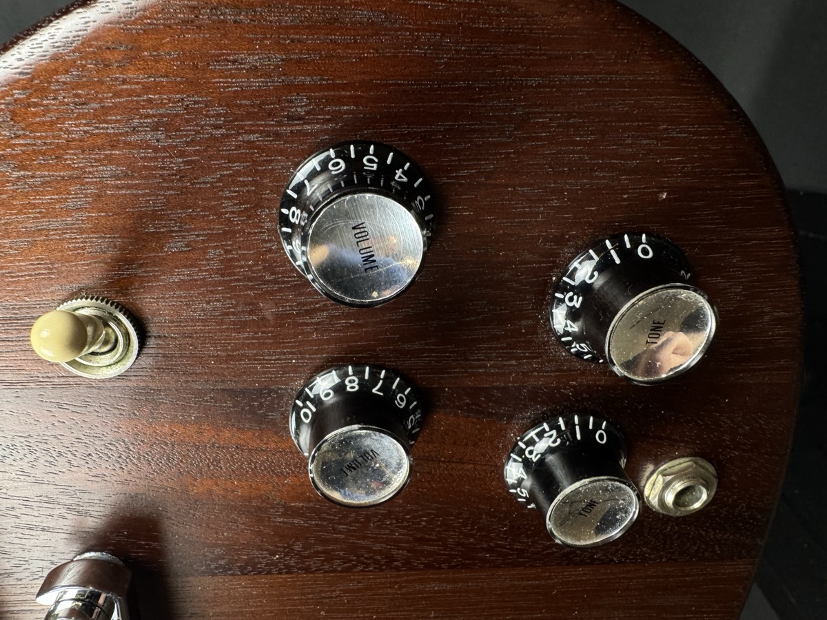 Gibson USED Gibson 2010 SG Faded Brown w/Case P94 Pickups - Used