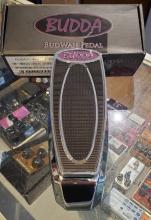 USED Budda Bud Wah V2 w/Box: Canadian Online Music Store in