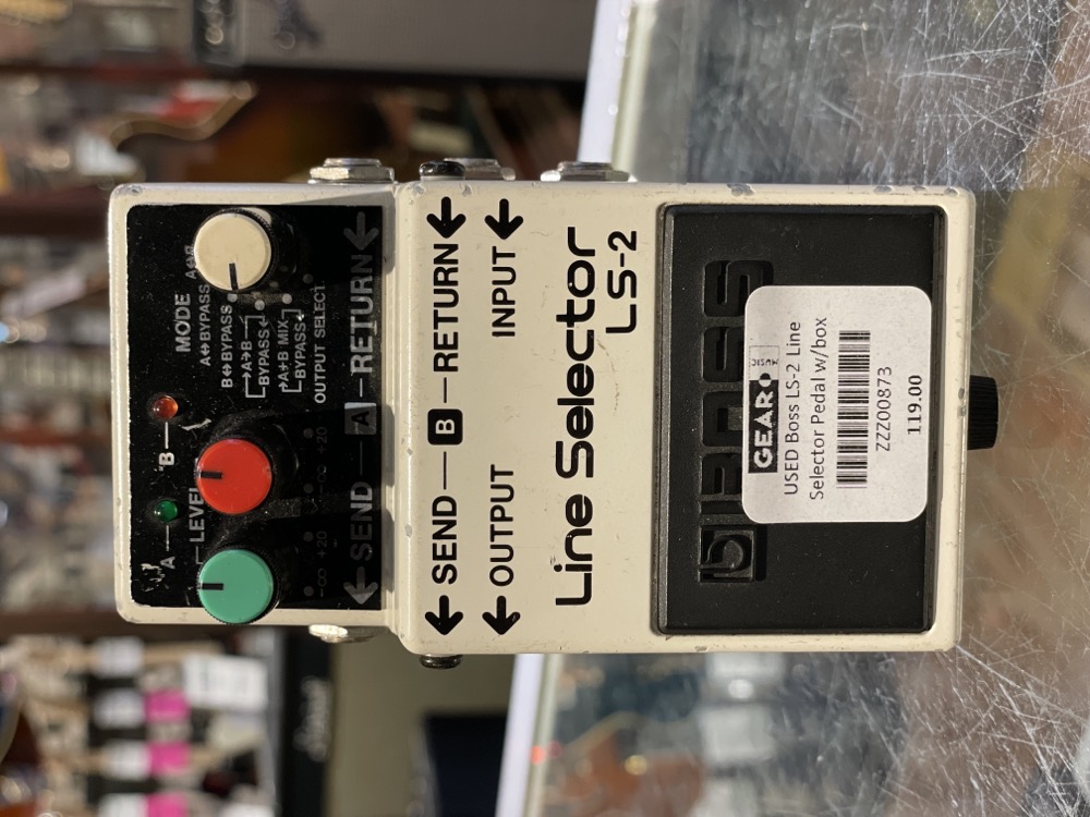 USED Boss LS-2 Line Selector Pedal w/box