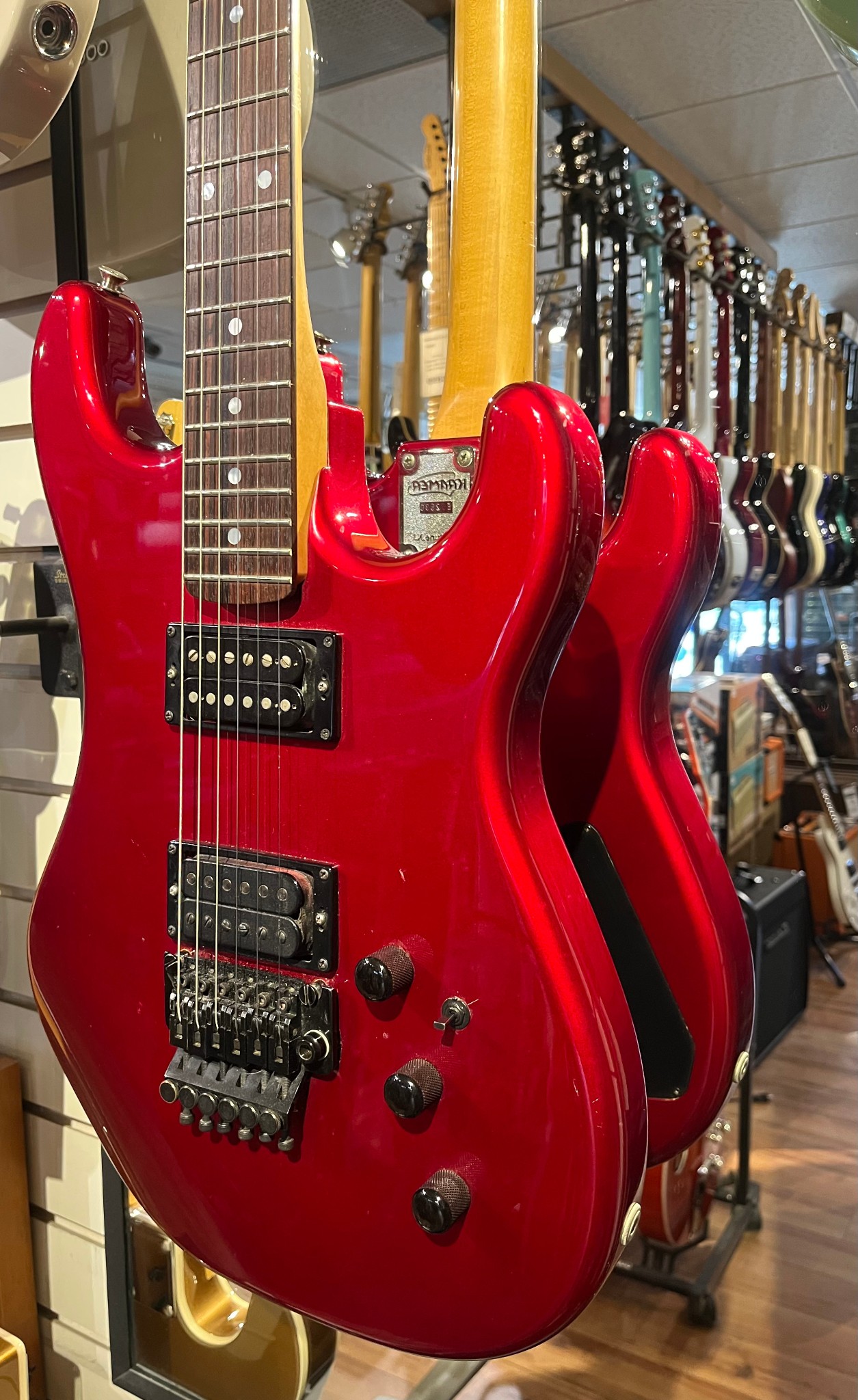 Kramer USED Kramer 1986 Pacer Imperial Candy Apple Red w/OHSC - CONSIGNMENT - Used