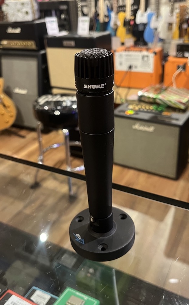 USED Shure SM57 Unidirectional Dynamic Microphone