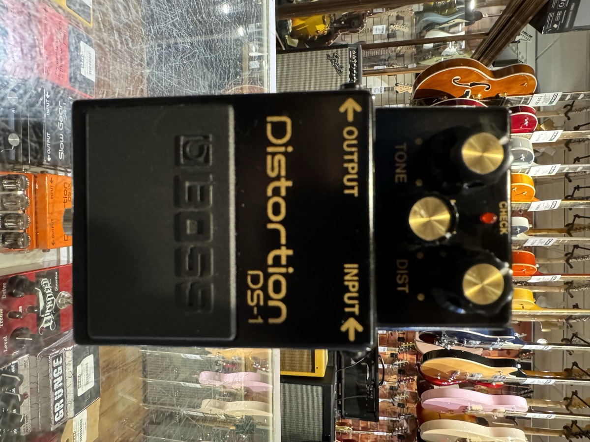 USED BOSS DS-1-4A Distortion 40th Anniversary Edition Black