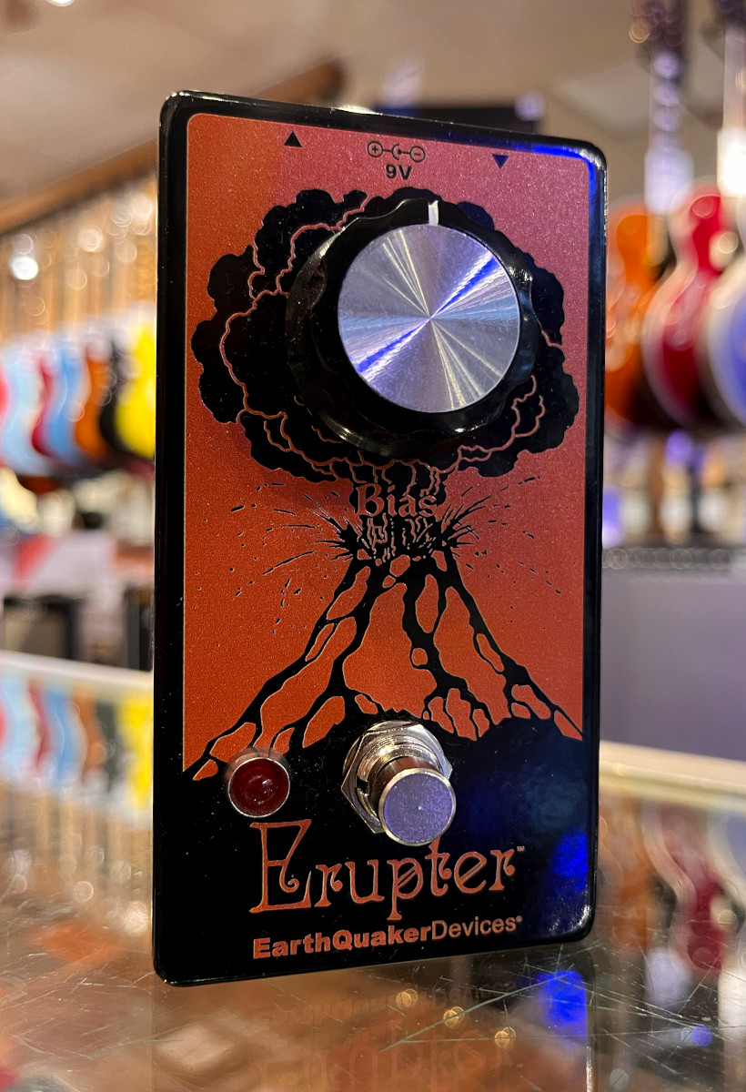 USED Earthquaker Devices Erupter Fuzz Pedal: Canadian Online Music