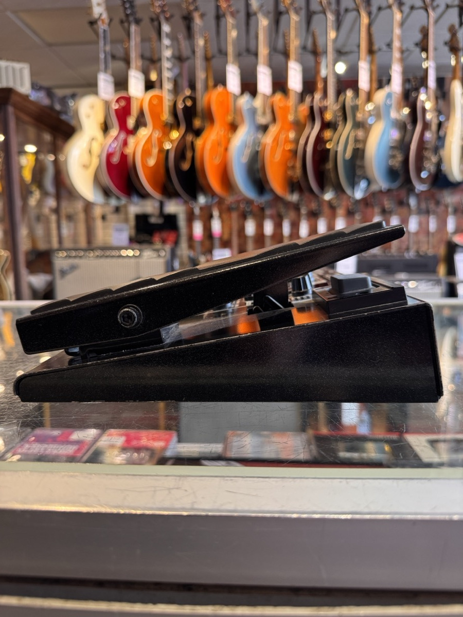 BOSS USED BOSS ME-70 Multi Effects Pedal - Used