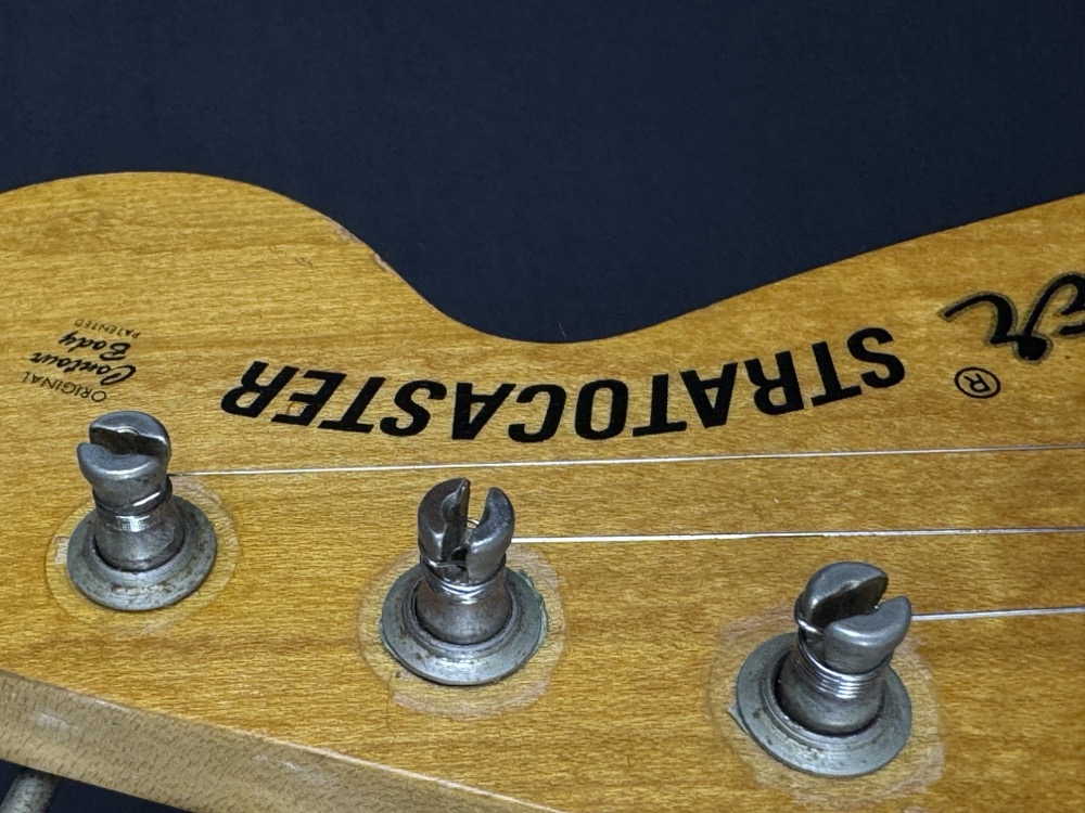 Fender USED Fender 1975/76 Stratocaster Natural w/Case - Used