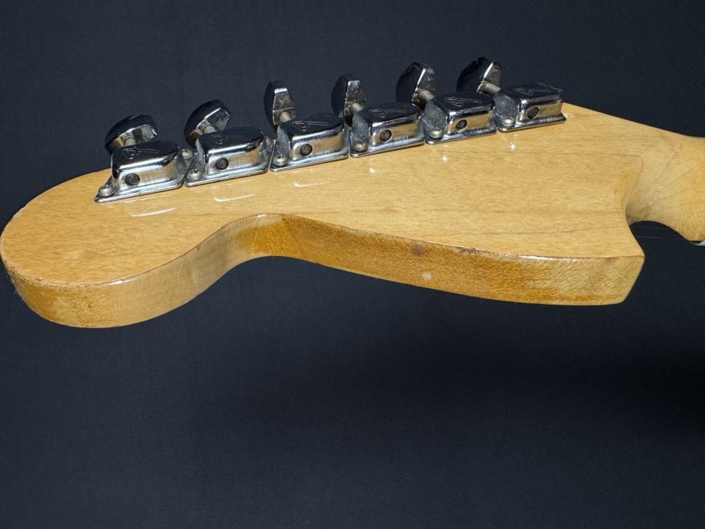 Fender USED Fender 1975/76 Stratocaster Natural w/Case - Used