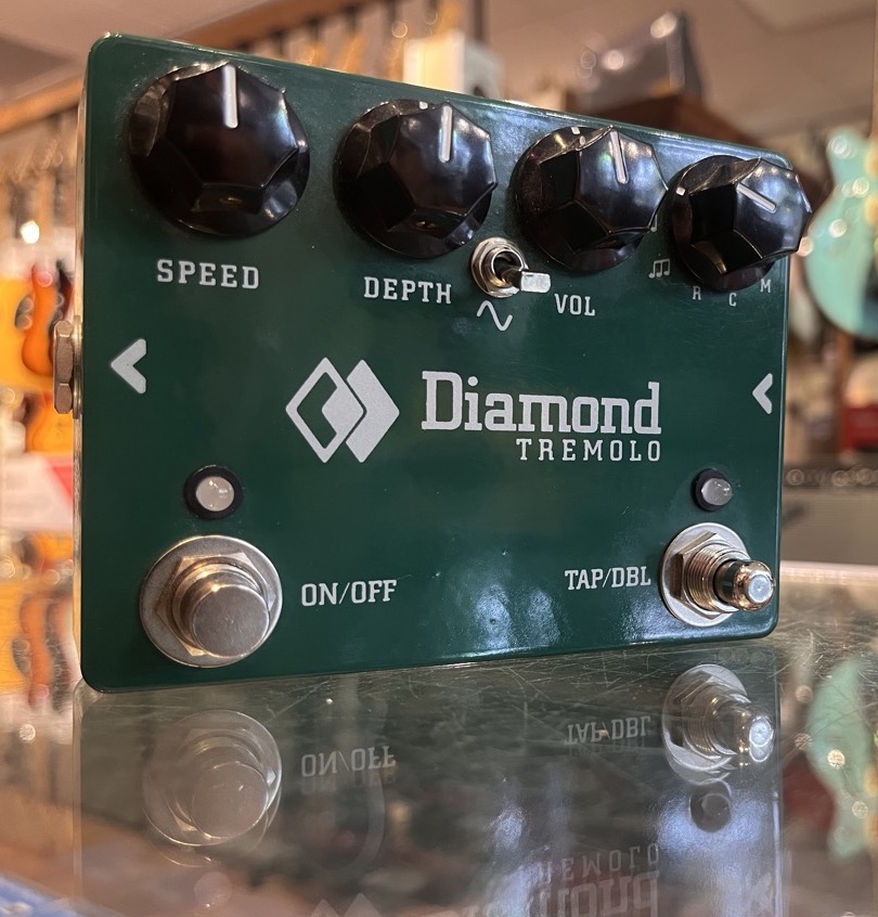 USED Diamond Tremolo Pedal 1st Version  …