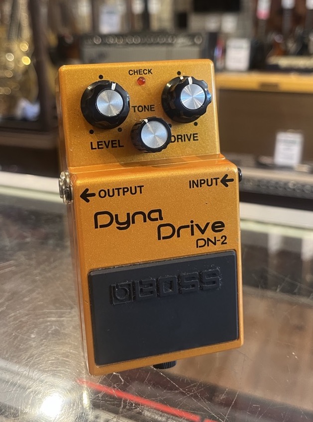 USED BOSS DN-2 Dyna Drive Pedal