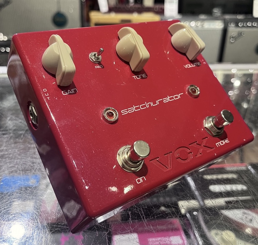 USED Vox Satchurator Distortion Pedal  …