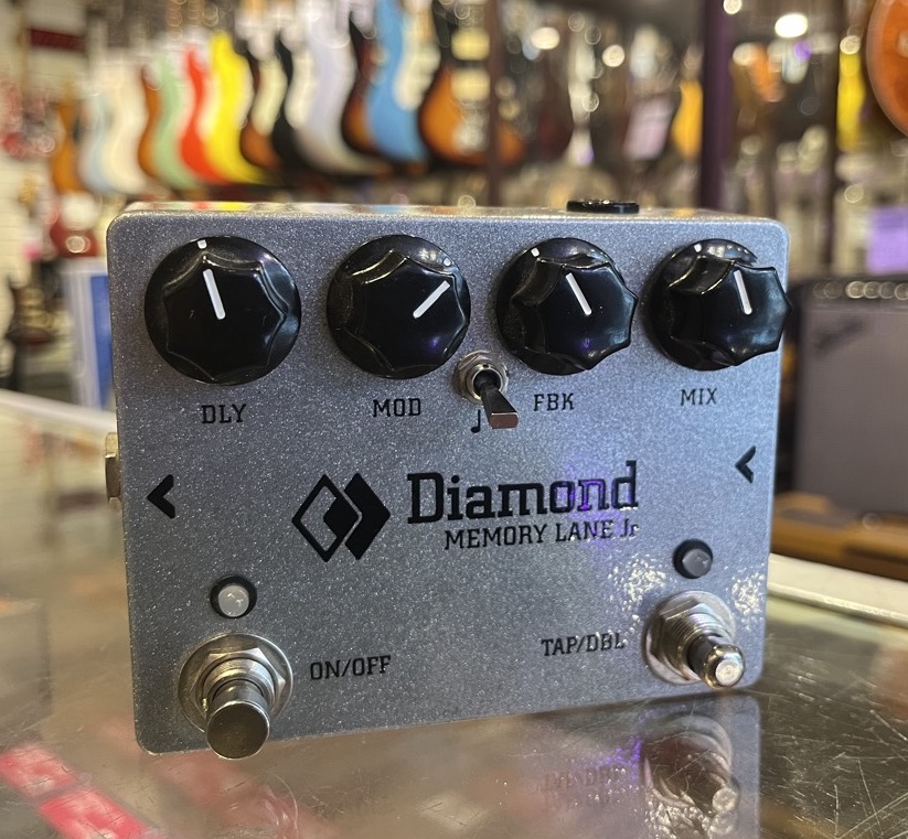 USED Diamond MLN jr Memory Lane Jr Delay Pedal V2