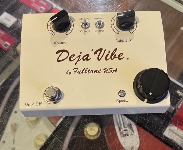 USED Fulltone Deja Vibe Mini Chorus Vibrato  …