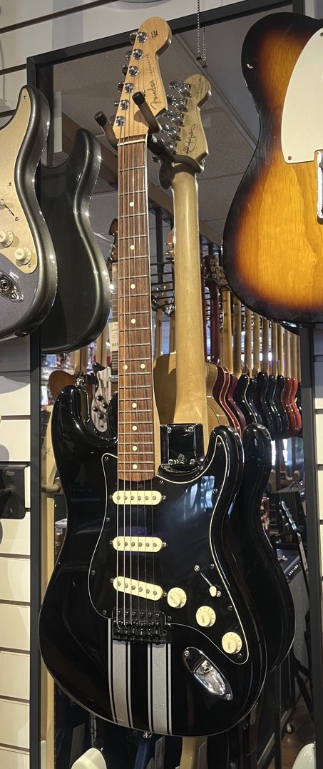 Fender USED Fender Kenny Wayne Shepherd Stratocaster w/Case - CONSIGNMENT - Used