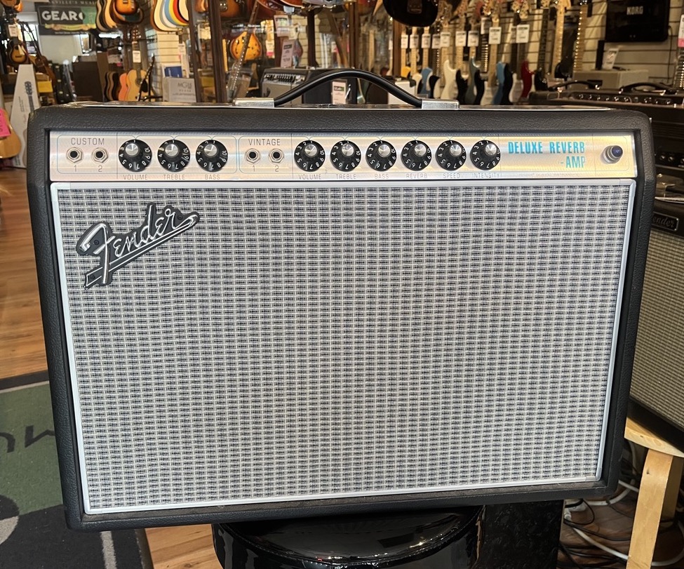 USED Fender '68 Custom Deluxe Reverb Amp w/FTSW …