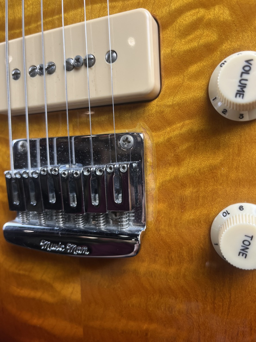 Misc USED Ernie Ball Music Man Axis Super Sport MM90 Sunburst w/OHSC - Used