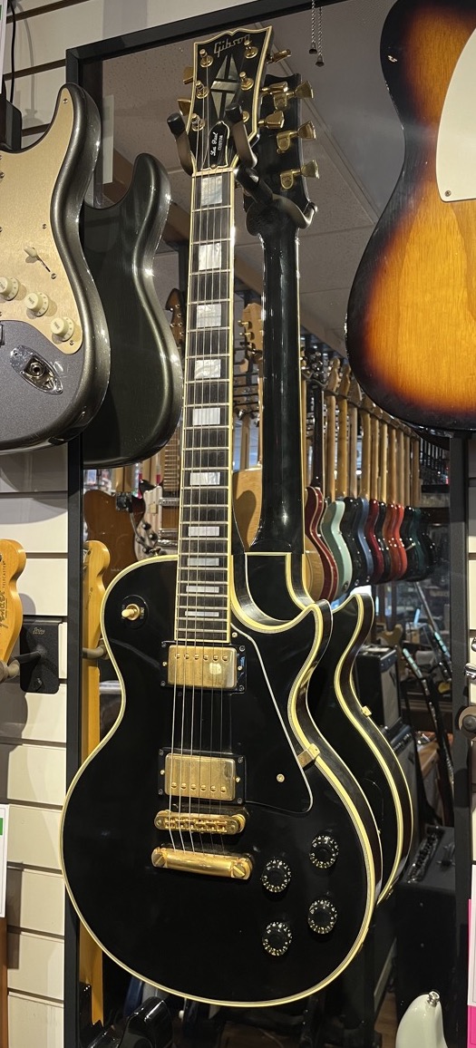 Gibson USED Gibson 1981 Les Paul Custom w/OHSC - CONSIGNMENT - Used