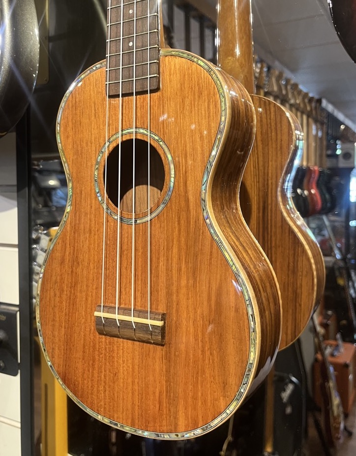 Misc USED Molakai MU50C Solid Koa Concert Ukulele w/case - Used