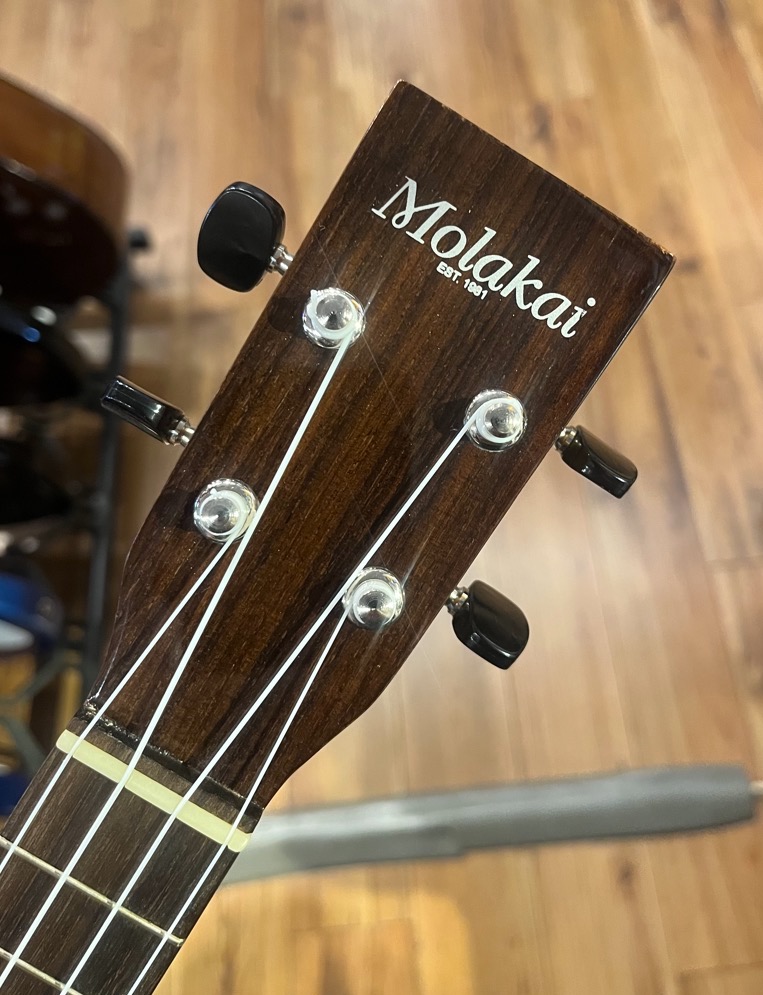 Misc USED Molakai MU50C Solid Koa Concert Ukulele w/case - Used