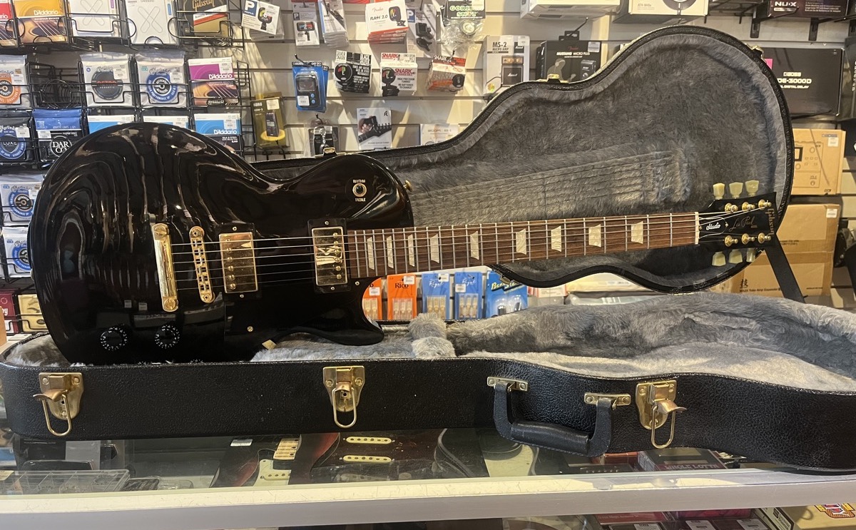 USED Gibson 2011 Les Paul Studio Ebony w/Case