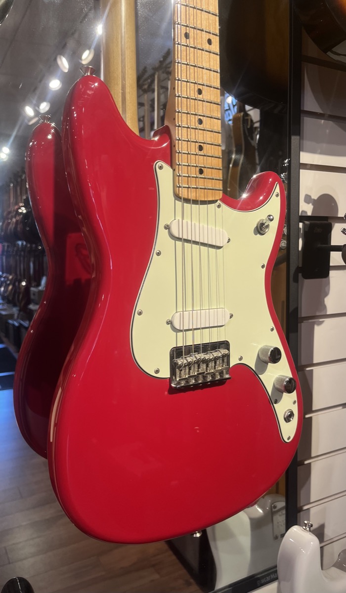 Fender USED Fender 2016 Duo Sonic Player Series Torino Red - Used