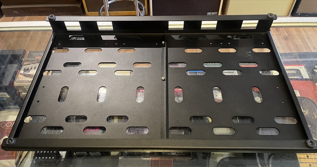 Voodoo Lab USED Voodoo Lab Dingbat Large Pedal Board w/bag - CONSIGNMENT - Used