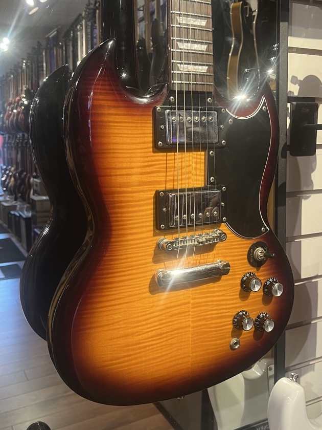 Epiphone USED Epiphone 2004 SG G-400 Deluxe Flame Top - Used