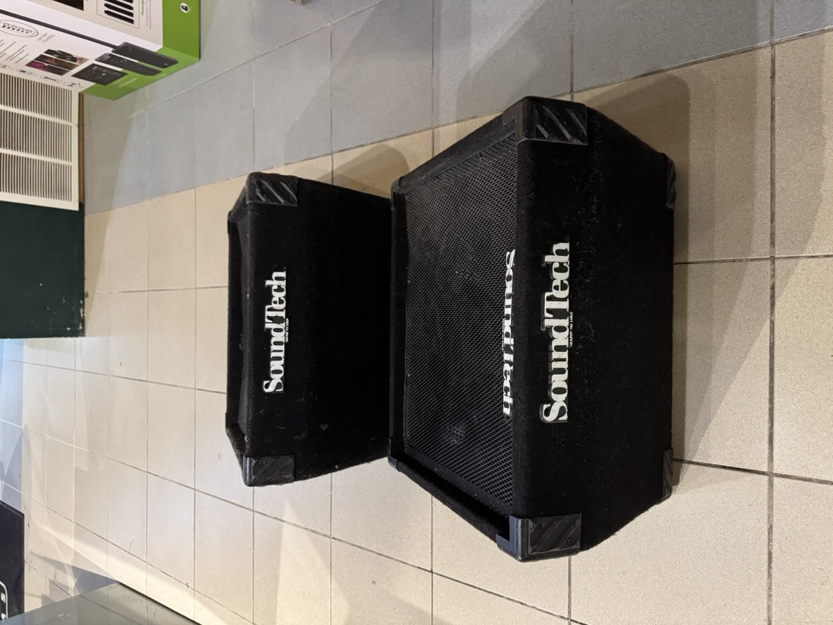 Misc USED Soundtech SM2 Passive Floor Wedge Monitor 1x12, Pair - Used