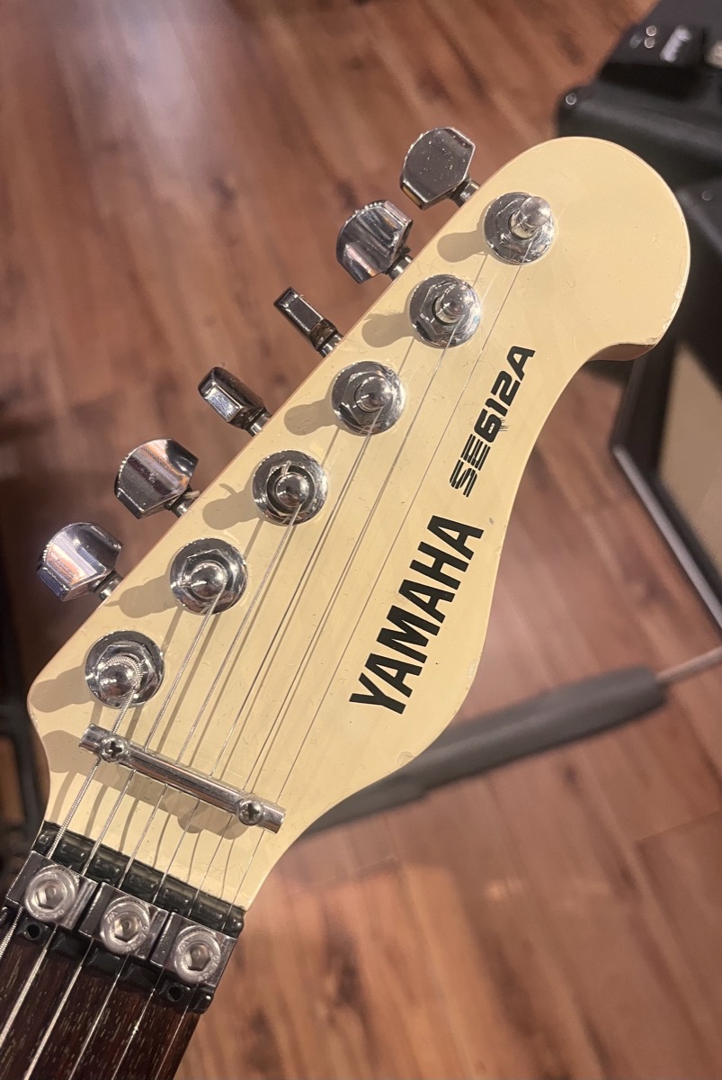 Yamaha USED Yamaha SE612A Electric Guitar White - Used