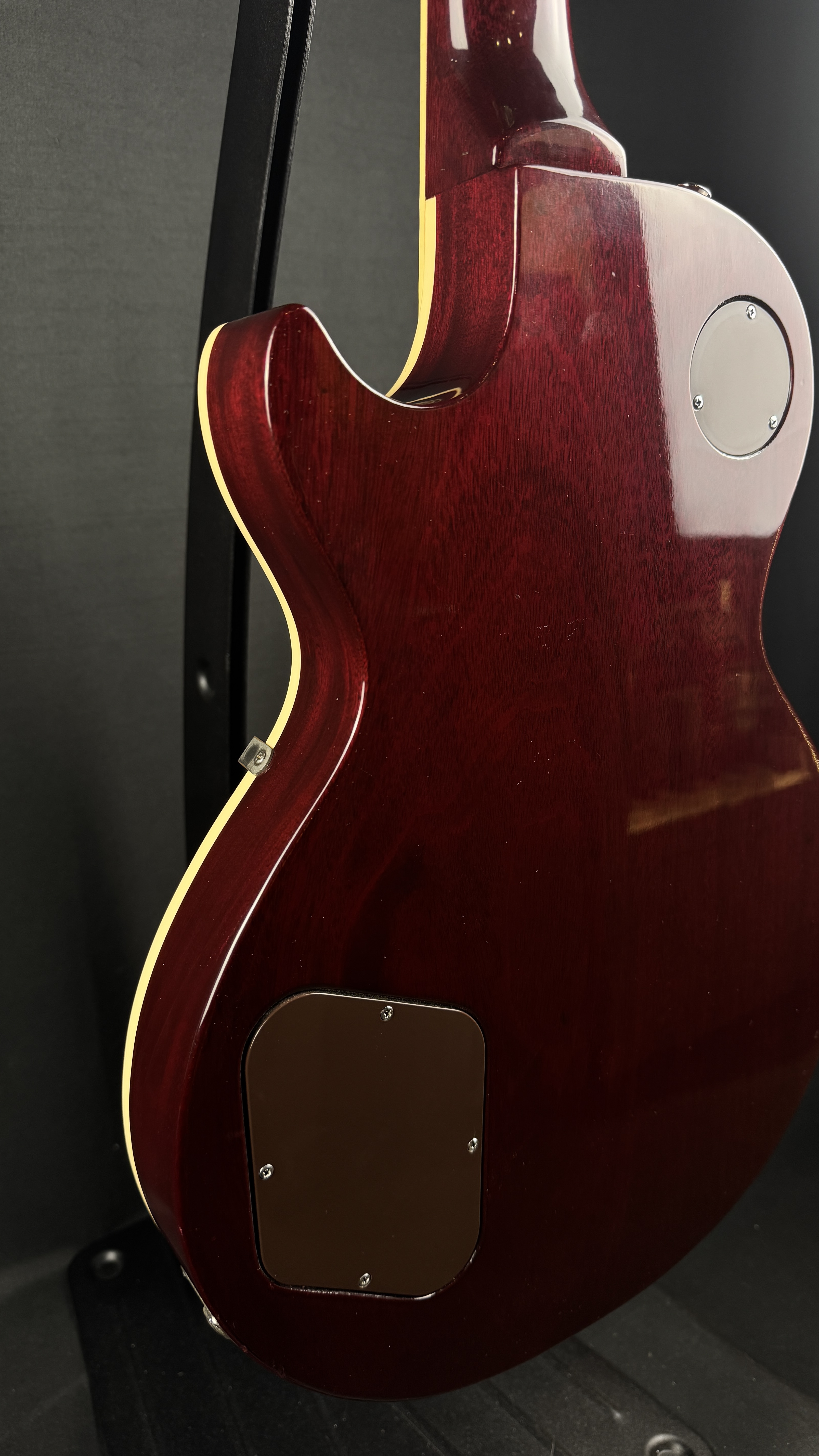 Gibson USED Gibson 1981 Les Paul Standard Cherry Burst w/OHSC - CONSIGNMENT - Used