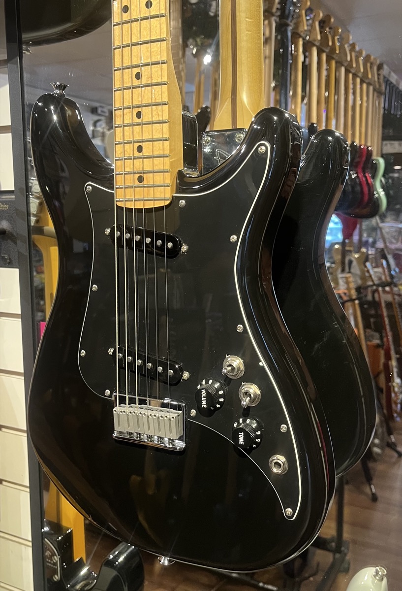 Fender USED Fender Player 2021 Lead II Electric Guitar Black - Used