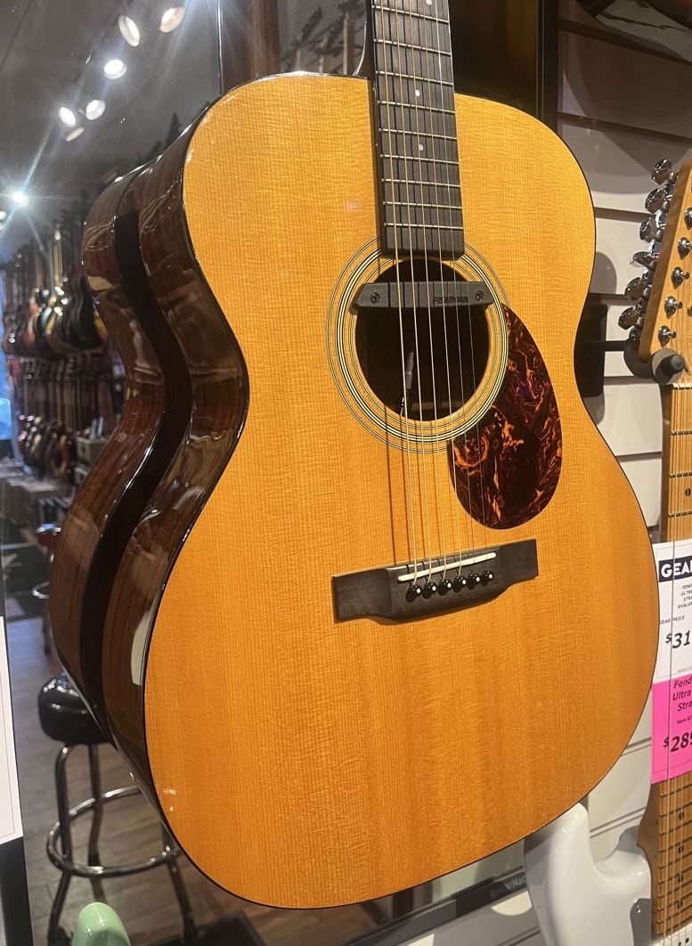 Martin USED Martin OM-21  2014 With OHSC - Used