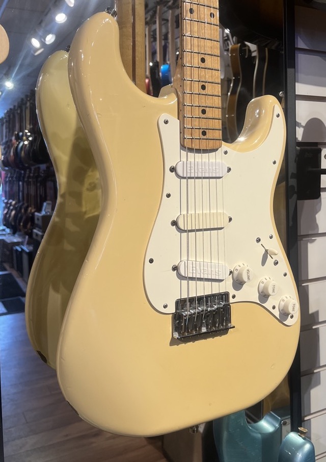 Fender USED Fender Squier 83/86 Stratocaster Standard Olympic White - Used