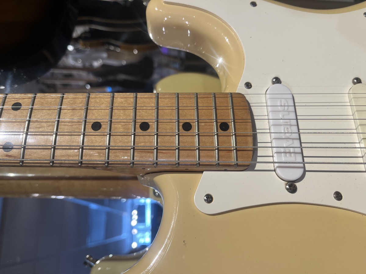 Fender USED Fender Squier 83/86 Stratocaster Standard Olympic White - Used