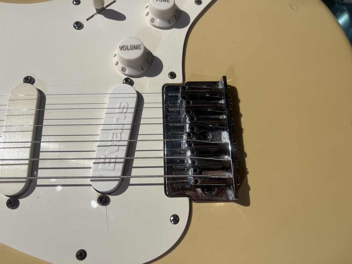 Fender USED Fender Squier 83/86 Stratocaster Standard Olympic White - Used