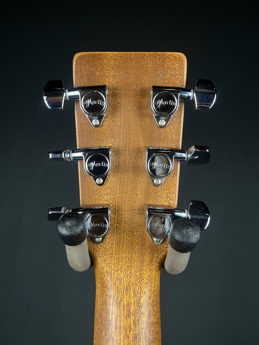 Martin USED Martin OOOC JR 10 Streetmaster  w/bag - CONSIGNMENT - Guitars