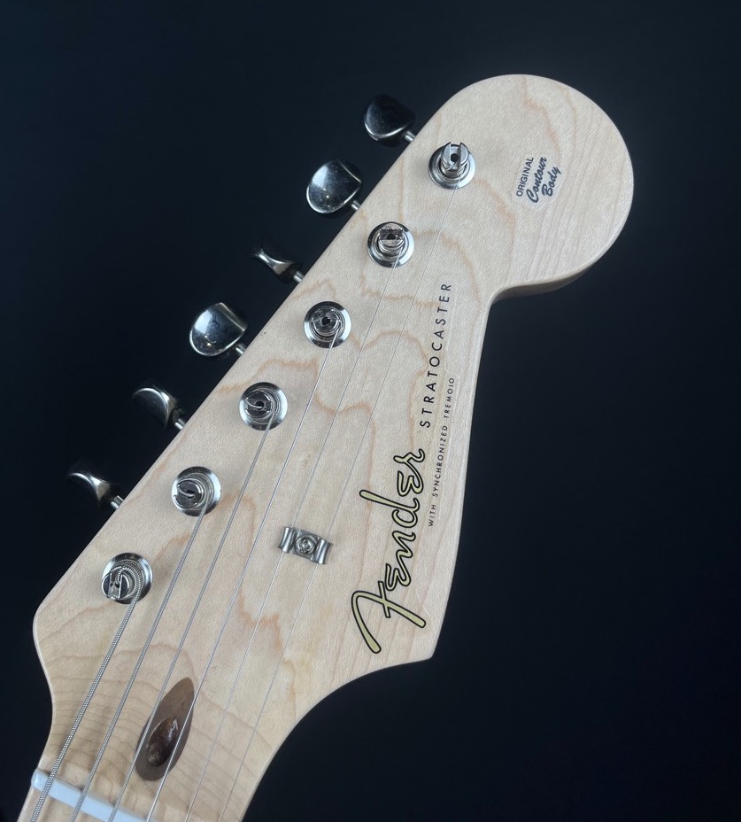 Fender Custom Shop USED Fender Custom Shop Eric Clapton Stratocaster Mercedes Blue w/OHSC - Used